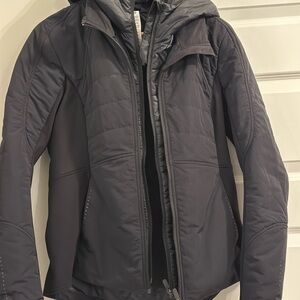 Lulu lemon hooded insulated jacket